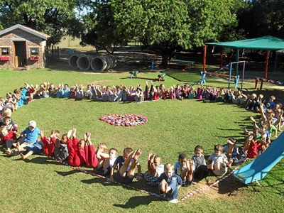 Kleuters vier Kinderbeskermingsweek
